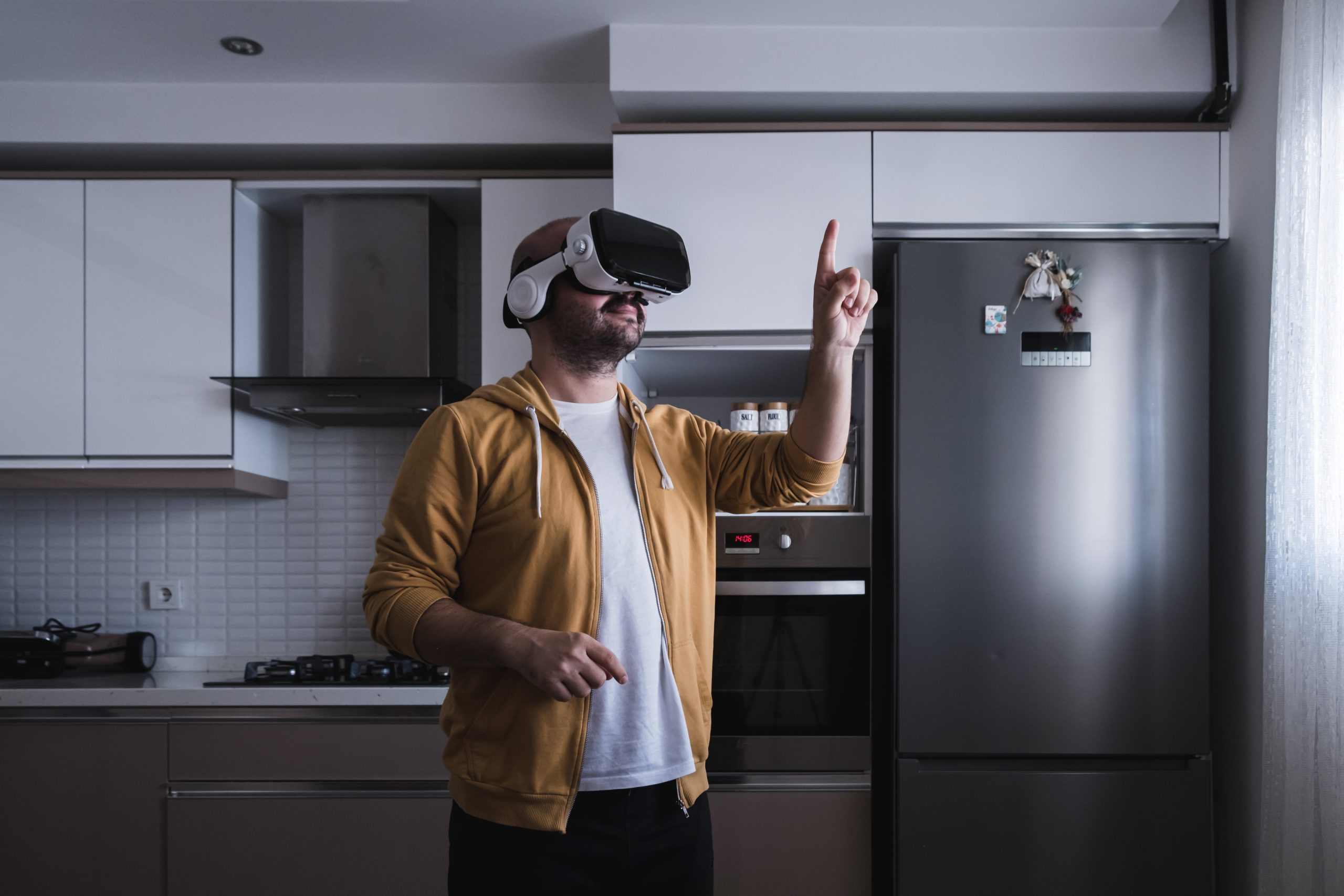 Innovation at Home: Exploring the Tech Trends Driving Real Estate Growth: