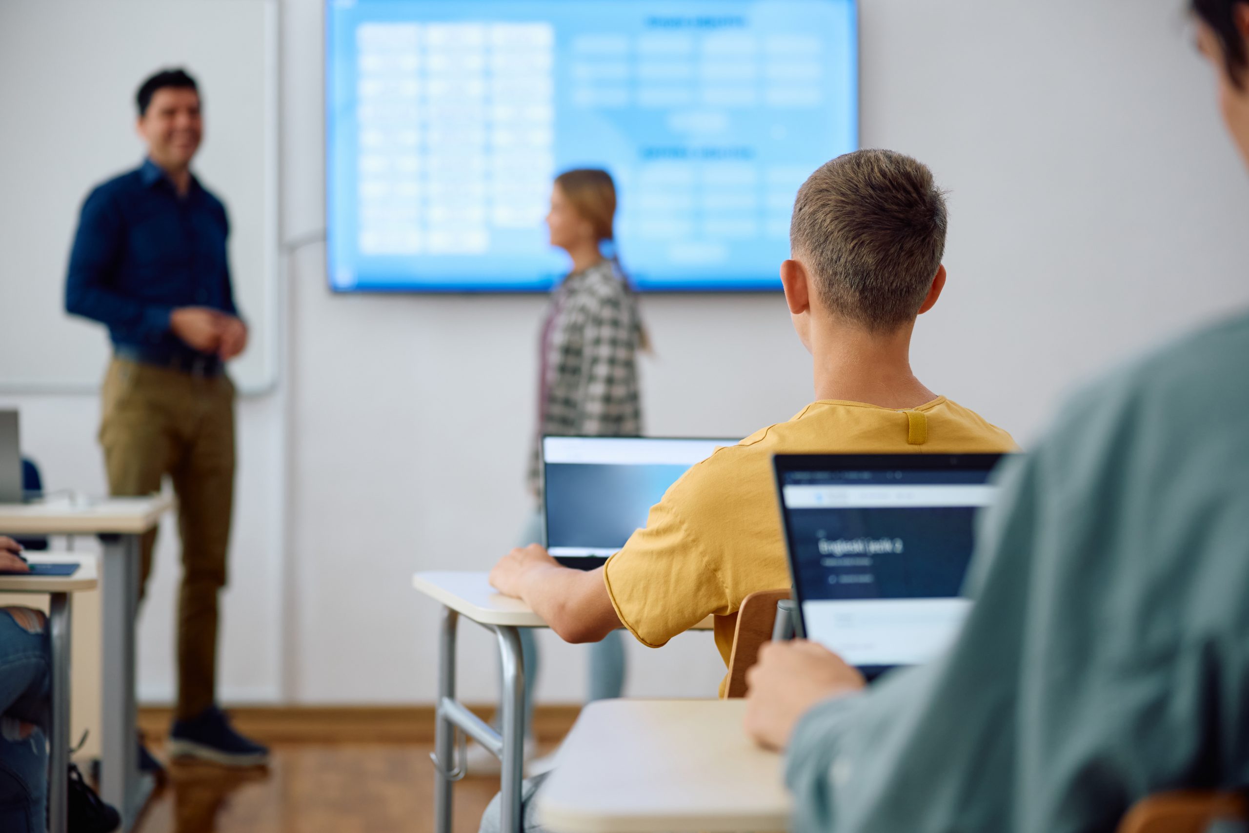 From Smart Classrooms to Personalized Learning: How AI is Transforming Education Systems:
