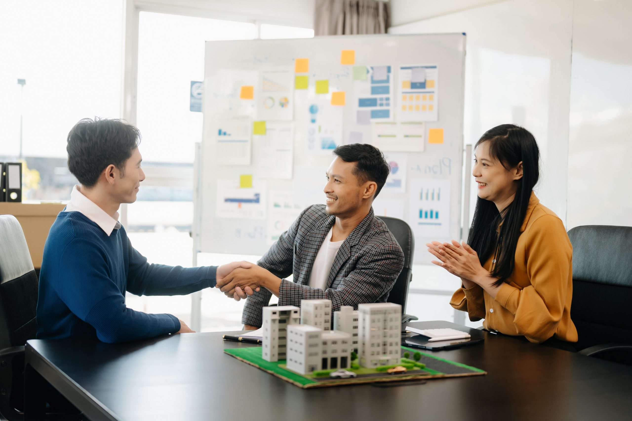 Streamlining Property Management: How Tenant Communication & Maintenance Automation Save Time and Effort: